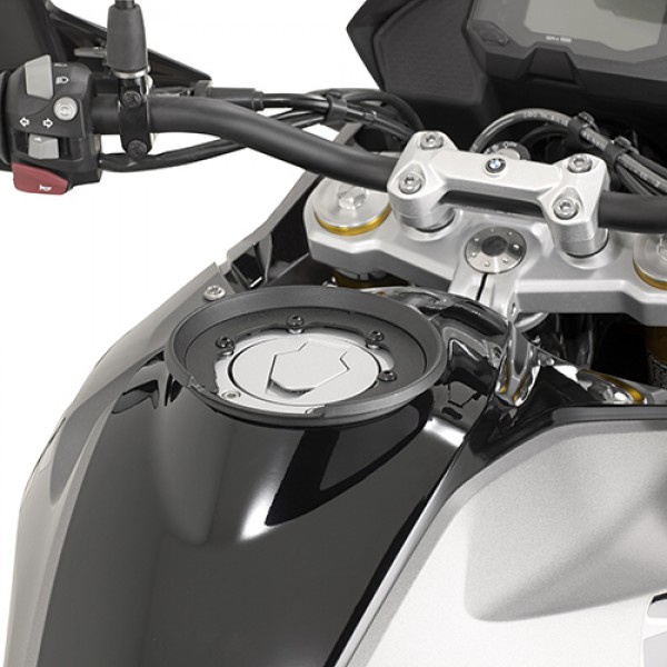 GIVI Μεταλλικό Πέταλο TankLock BF31 για BMW G 310 GS  ΒΑΛΙΤΣΕΣ / ΒΑΣΕΙΣ / TANKBAG